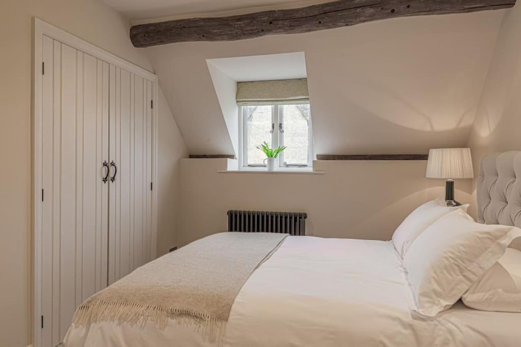East Barn Cottage - Refurbished Barn Conversion! Weston Subedge Zewnętrze zdjęcie